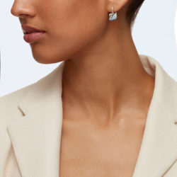 Swarovski Iconic Swan earrings 7