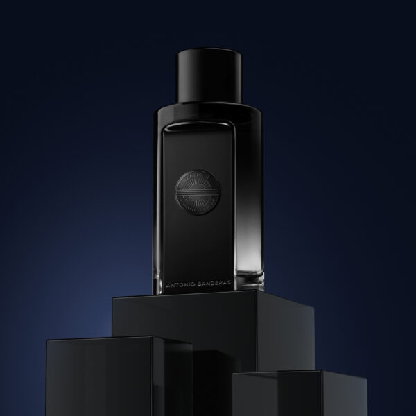 The Icon The Parfume 4